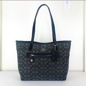Stunning Signature Coach Jacquard & Leather Tote